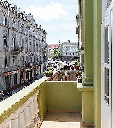 Apartment Vozle Teatra Opery I Baleta Lemberg Exterior foto